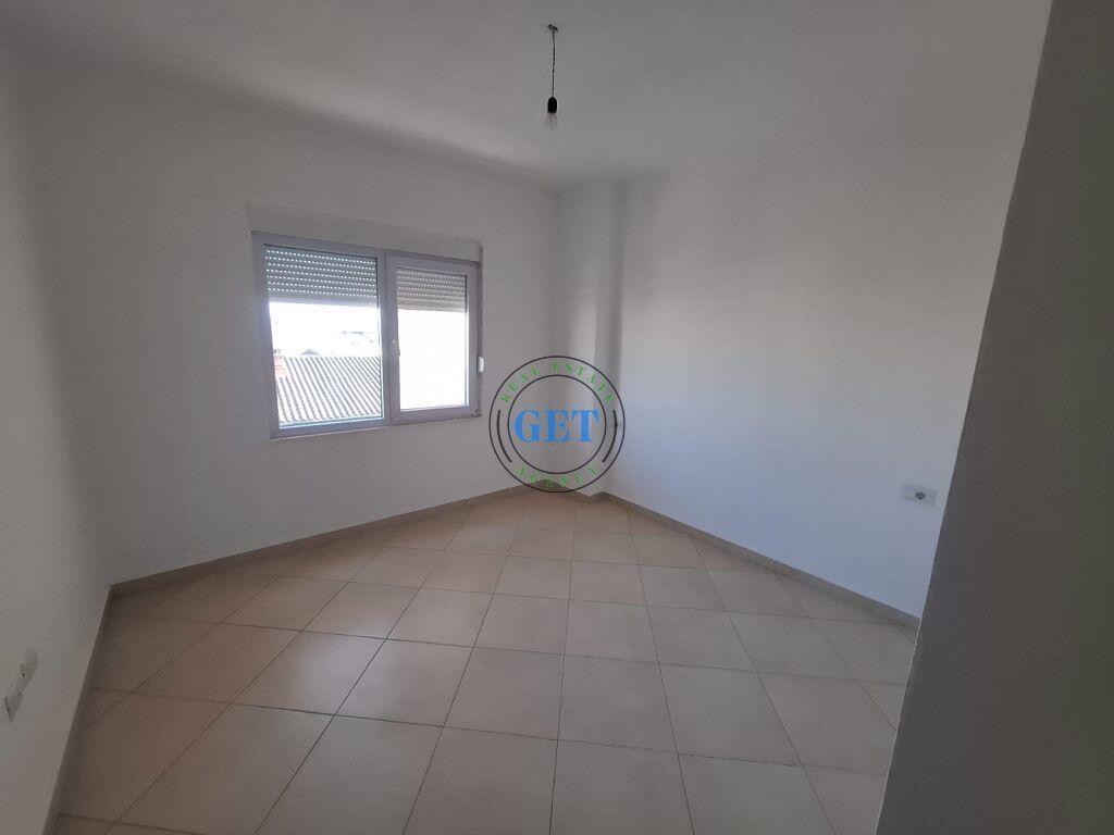 Qira, Apartament 2+1,Tregu Industrial, Durrës.