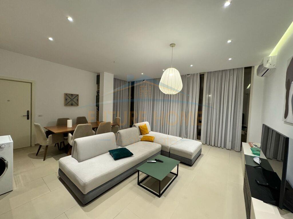 Shitet, Vile 2-katëshe, ”Green Coast Resort ”.