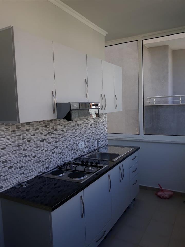 Garsionere tek Shkembi i Kavajes