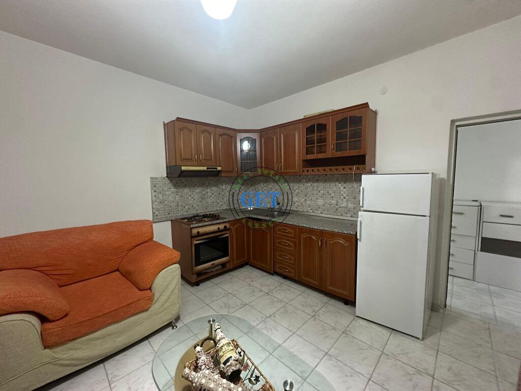 Jepet Apartament me Qera