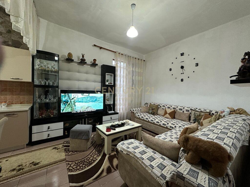 Apartament 4+1 Për Shitje në Profarma everest108094