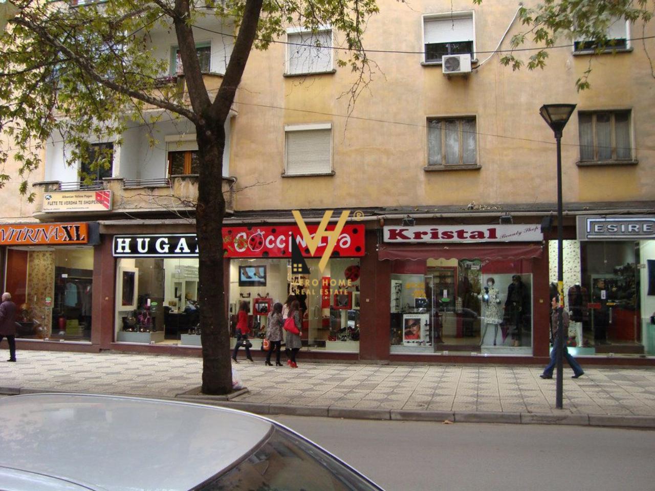 DYQAN 80 M2 ME QERA MYSLYM SHYRI 4050 EURO