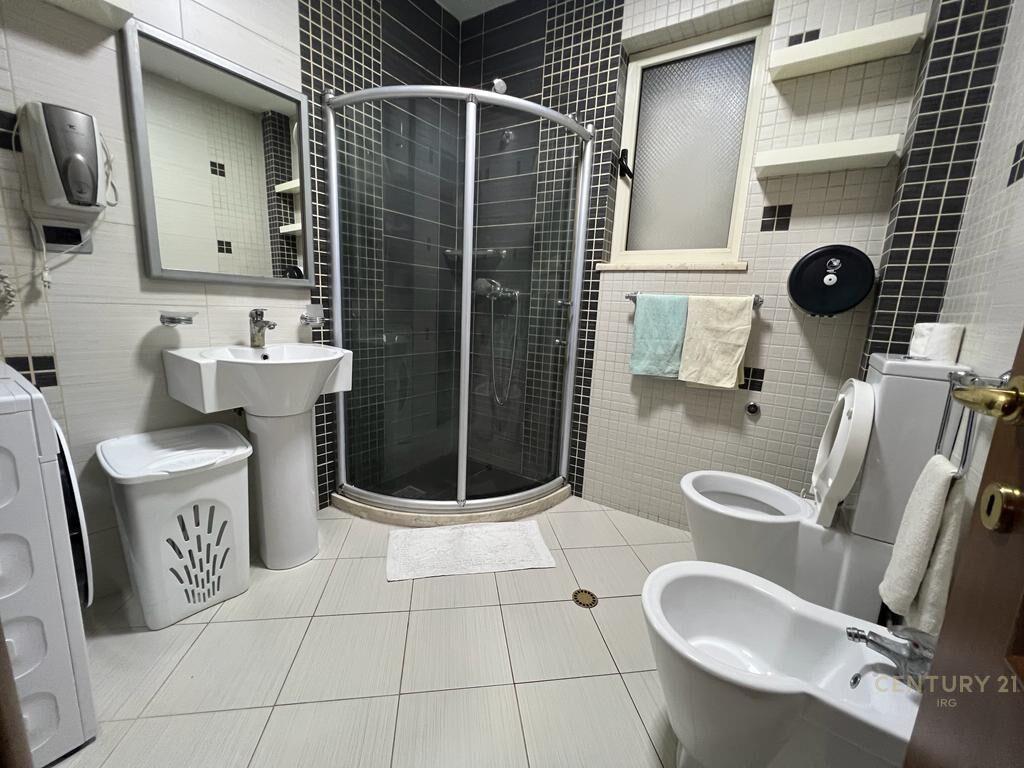 Shtepi 2-kateshe tek Rruga e Kavajes IRG106920