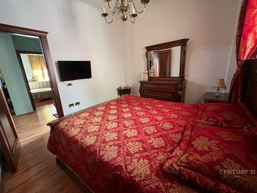 Shtepi 2-kateshe tek Rruga e Kavajes IRG106920