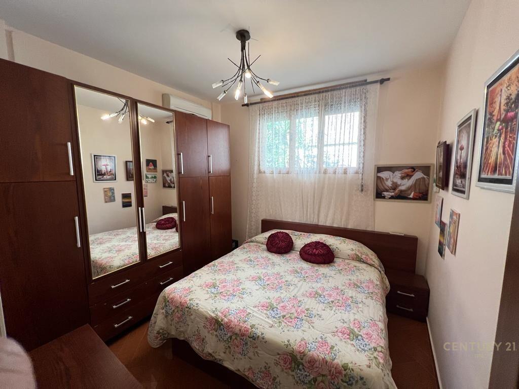 Shtepi 2-kateshe tek Rruga e Kavajes IRG106920