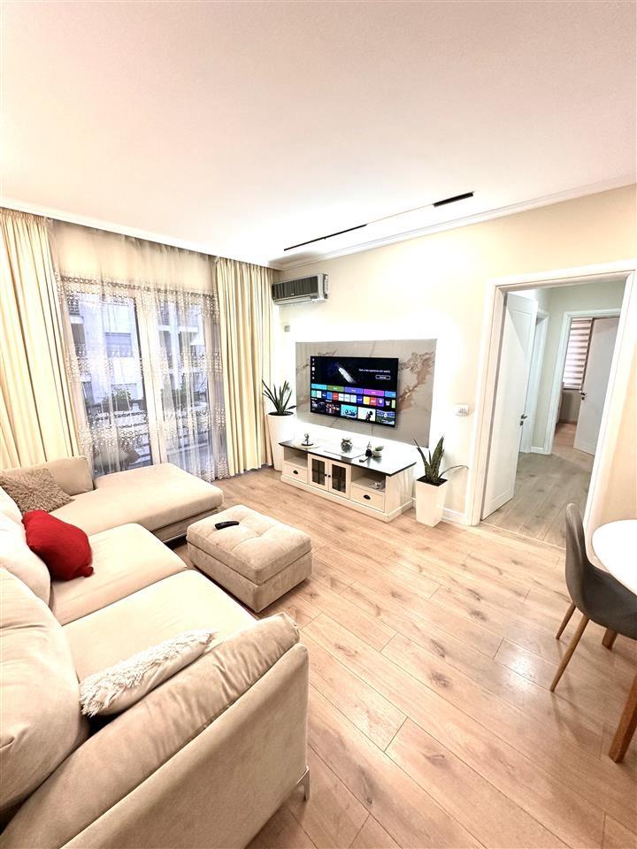 Qera MUJORE Apartament i kompletuar 1+1, Astir