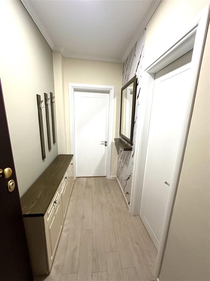 Qera MUJORE Apartament i kompletuar 1+1, Astir