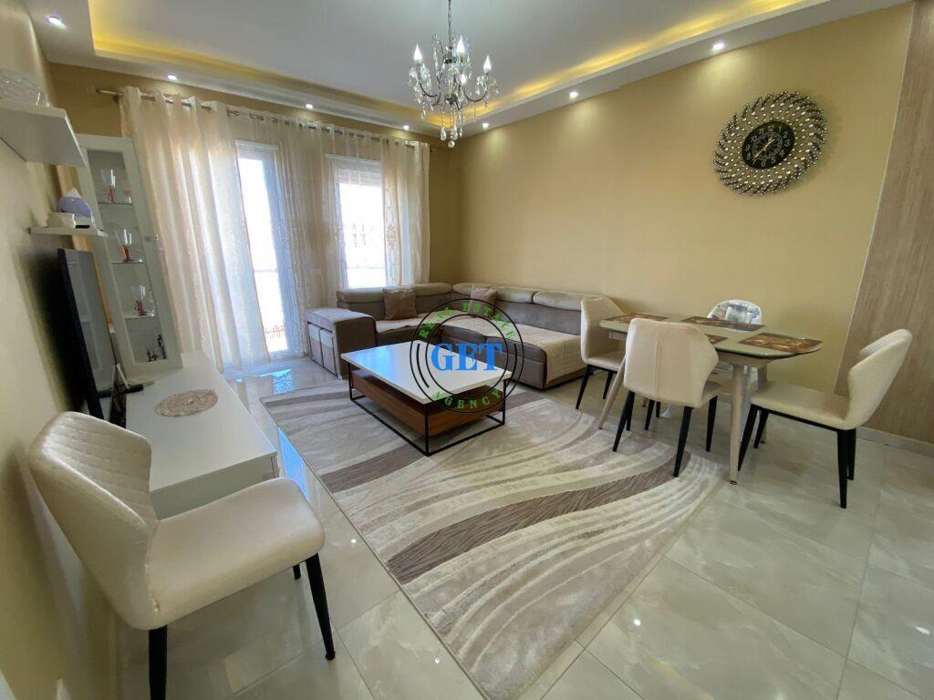 Apartament me Qera Bulevard