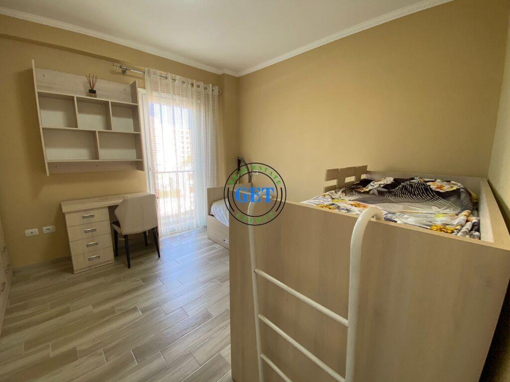 Apartament me Qera Bulevard