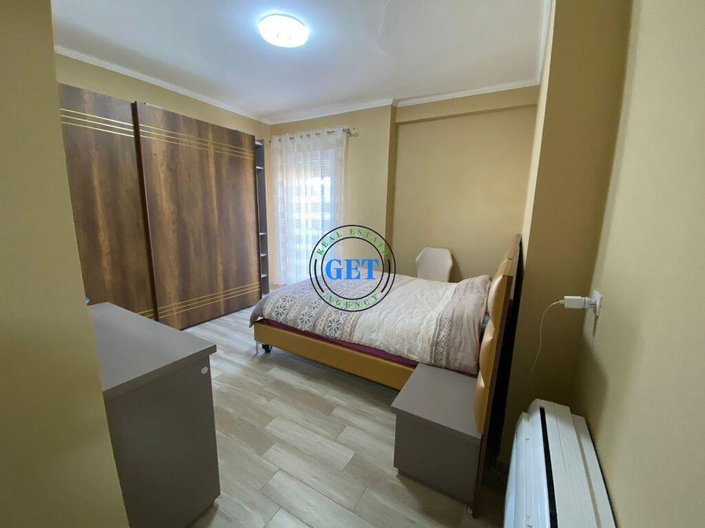Apartament me Qera Bulevard