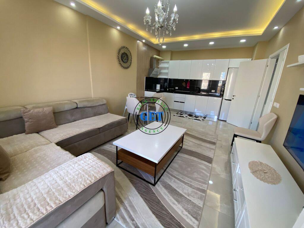 Apartament me Qera Bulevard