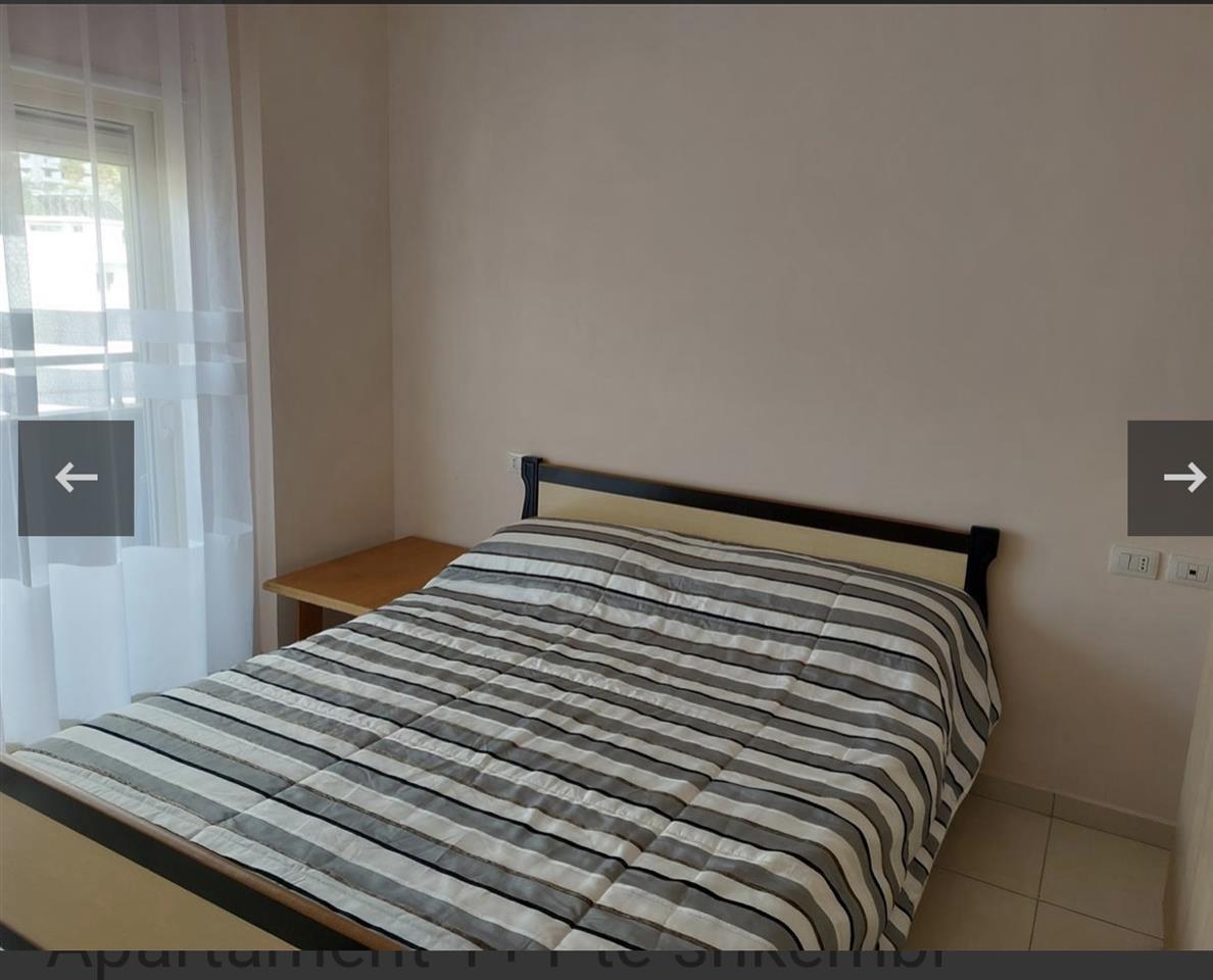 Shitet Ap 1+1 Shkembi Kavajes 30 m nga Deti.