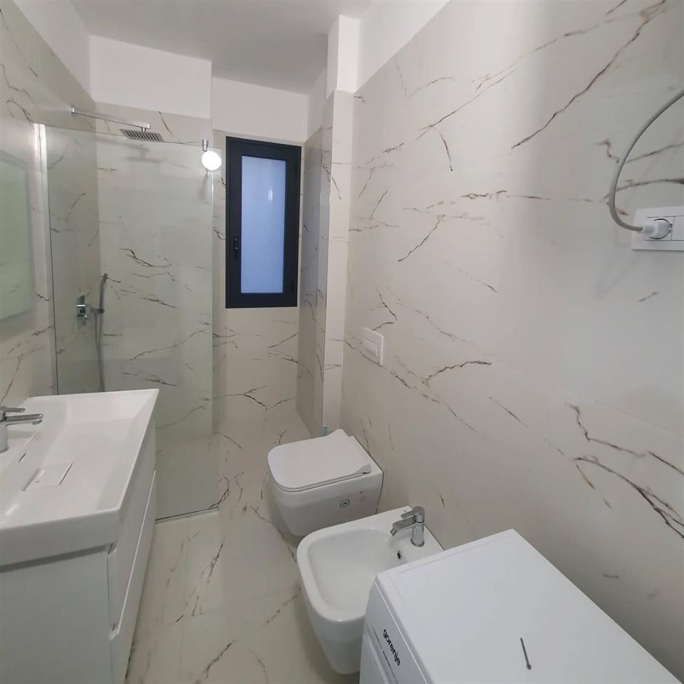 Apartament 2+1 me qera ne Transballkanike