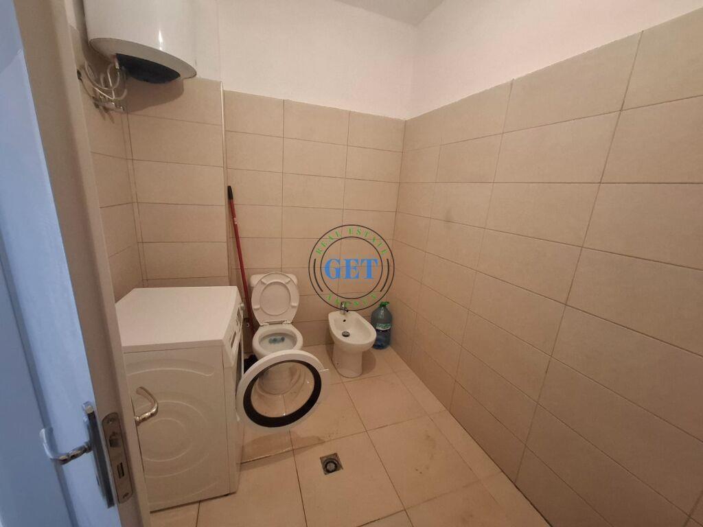 Qira, Apartament 2+1,Tregu Industrial, Durrës.