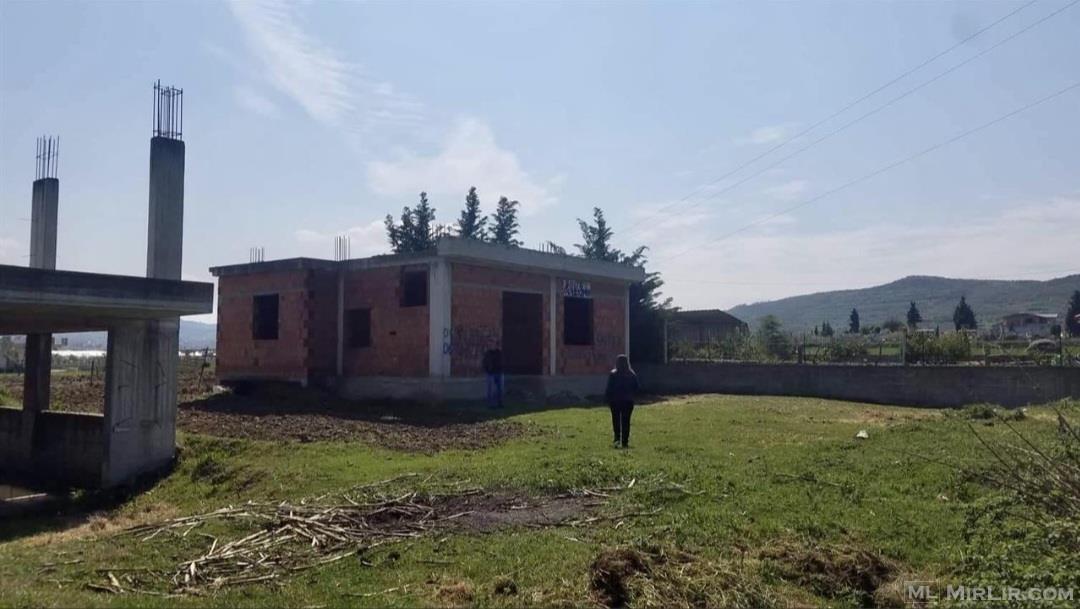 SHITET SHTEPIA 1 KATESHE NE PROCES NDERTIMI , PORTEZ FIER