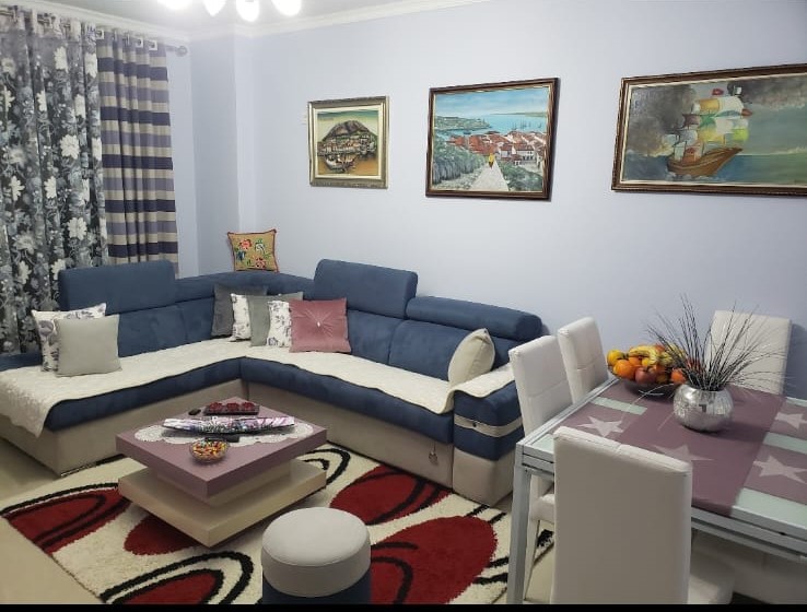 APARTAMENT 1+1 PER SHITJE NE ASTIR (FM)