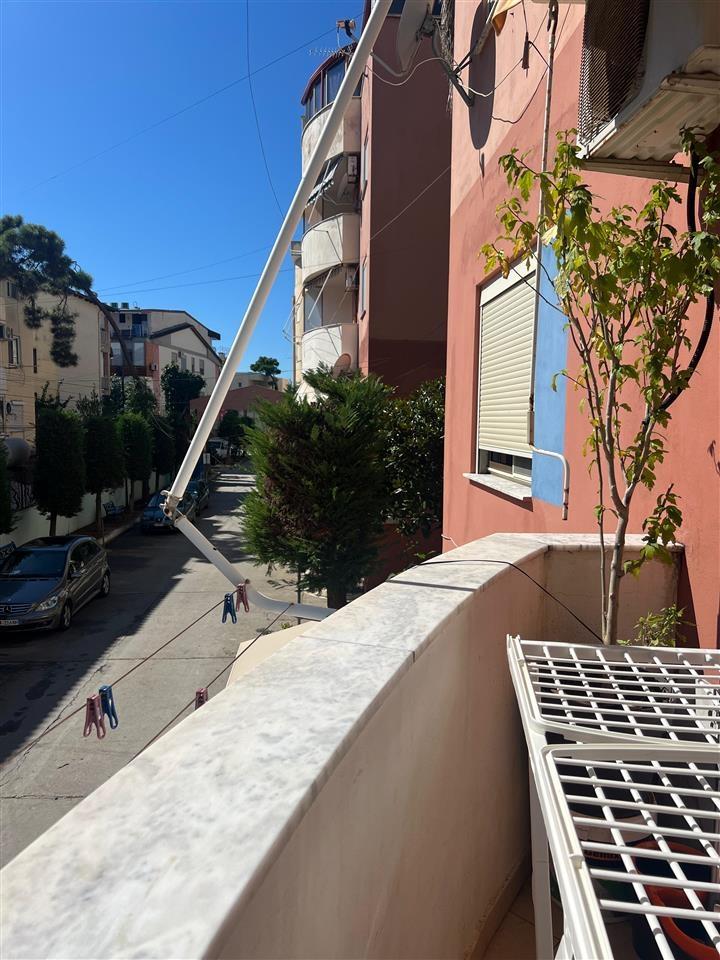 Jepet me qira apartament ne Golem