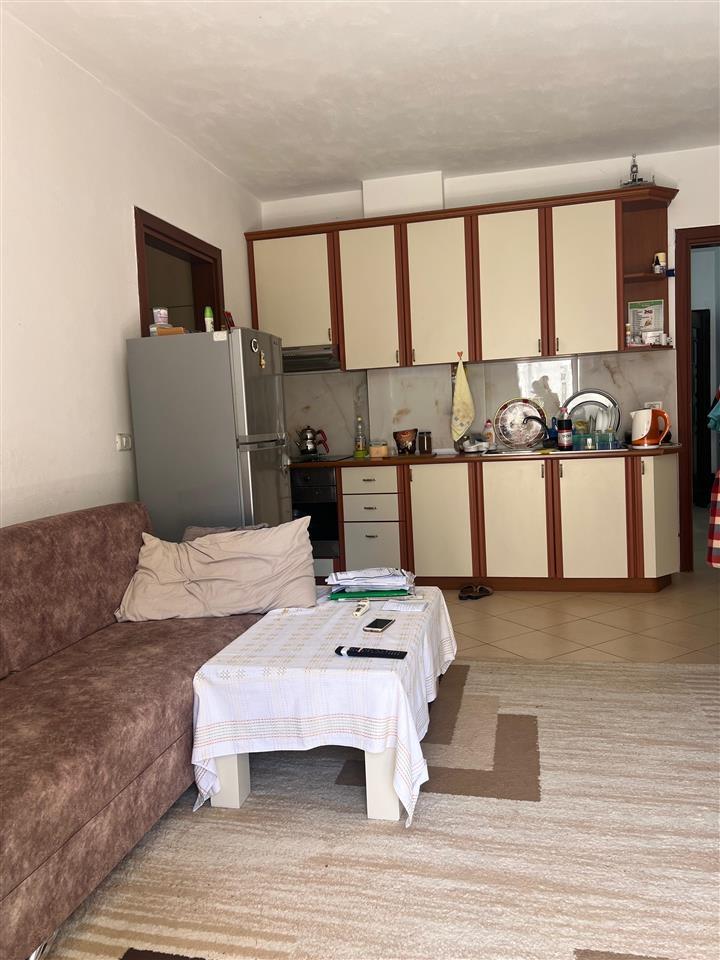 Jepet me qira apartament ne Golem