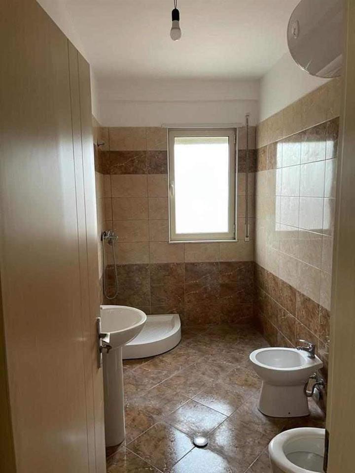 Apartament me qira| 2+1+2