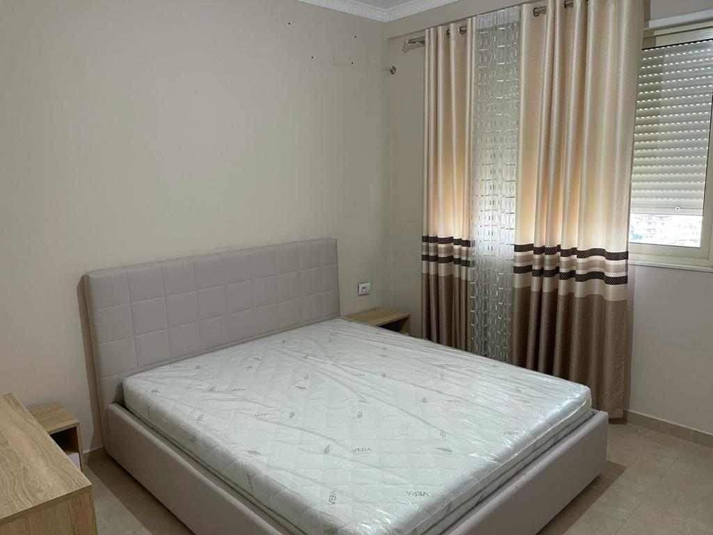 Apartament me qira| 2+1+2