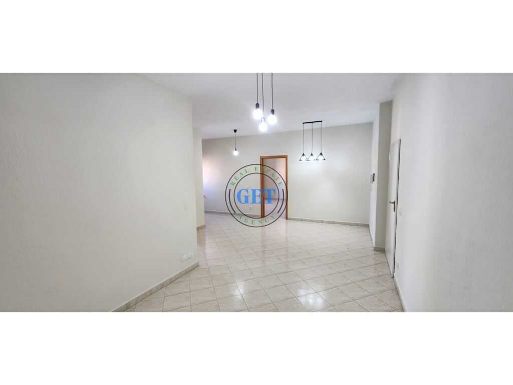 Shitet, Apartament 2+1, Plazh Iliria, Durres!