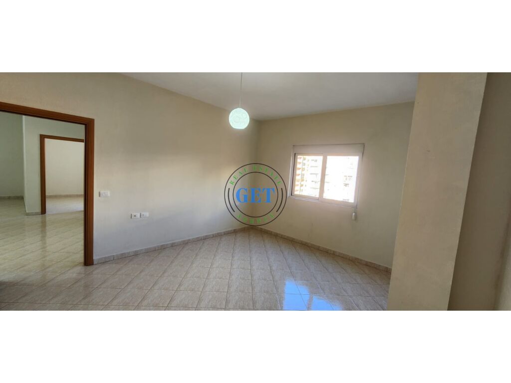 Shitet, Apartament 2+1, Plazh Iliria, Durres!