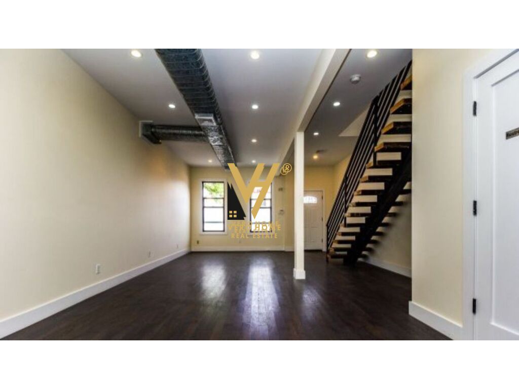 DYQAN 135M2 TE MYSLYM SHYRI 150.000 LEKE