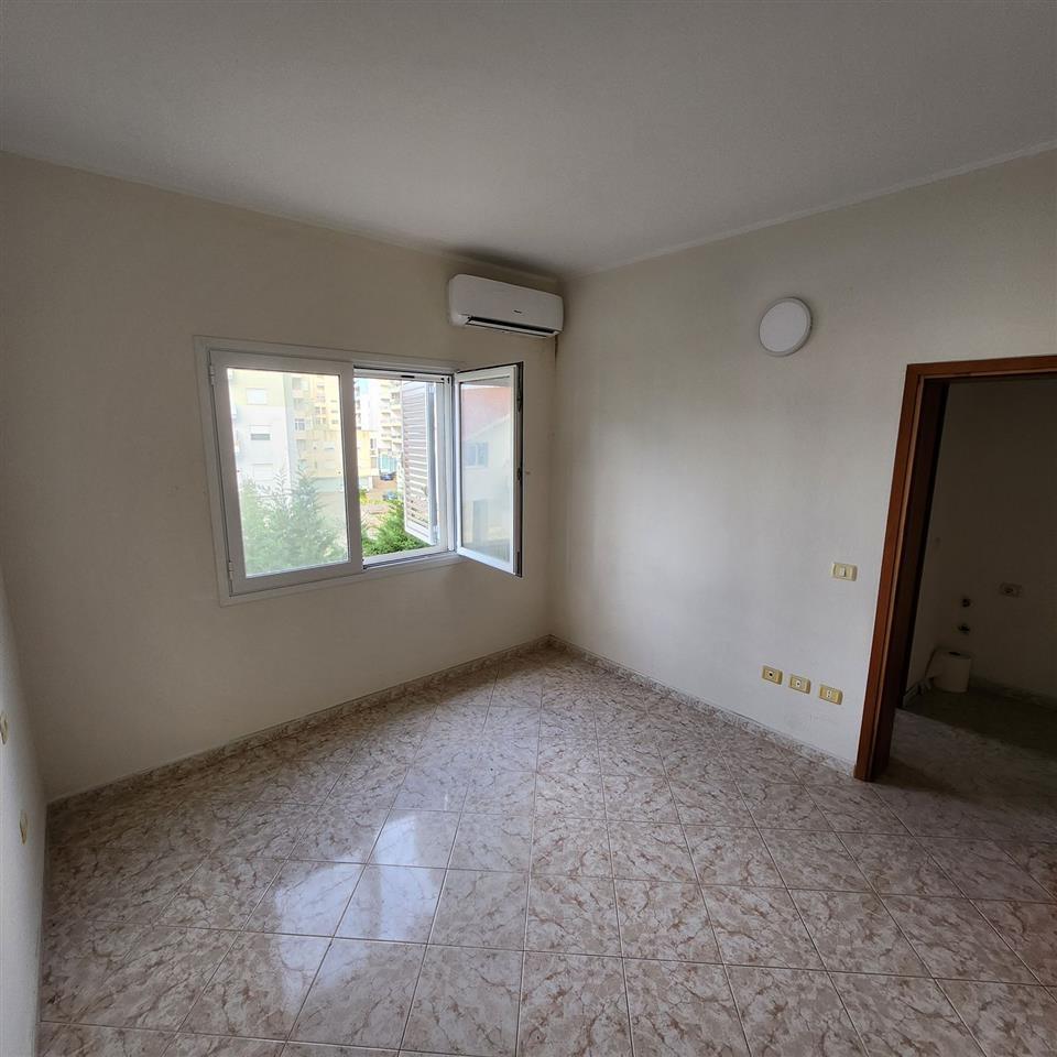 Apartament 1+1| Plazh| 60000 E