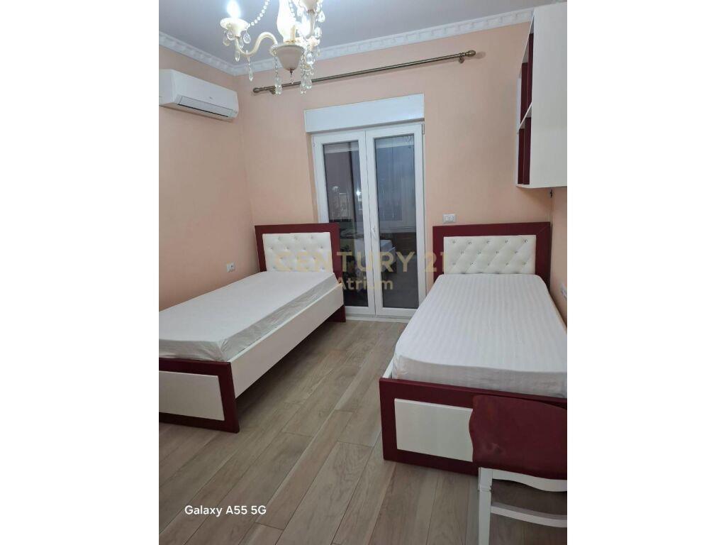 Apartament 2+1 me Qira në Rruga Bardhyl, Tiranë – 600€ | 73