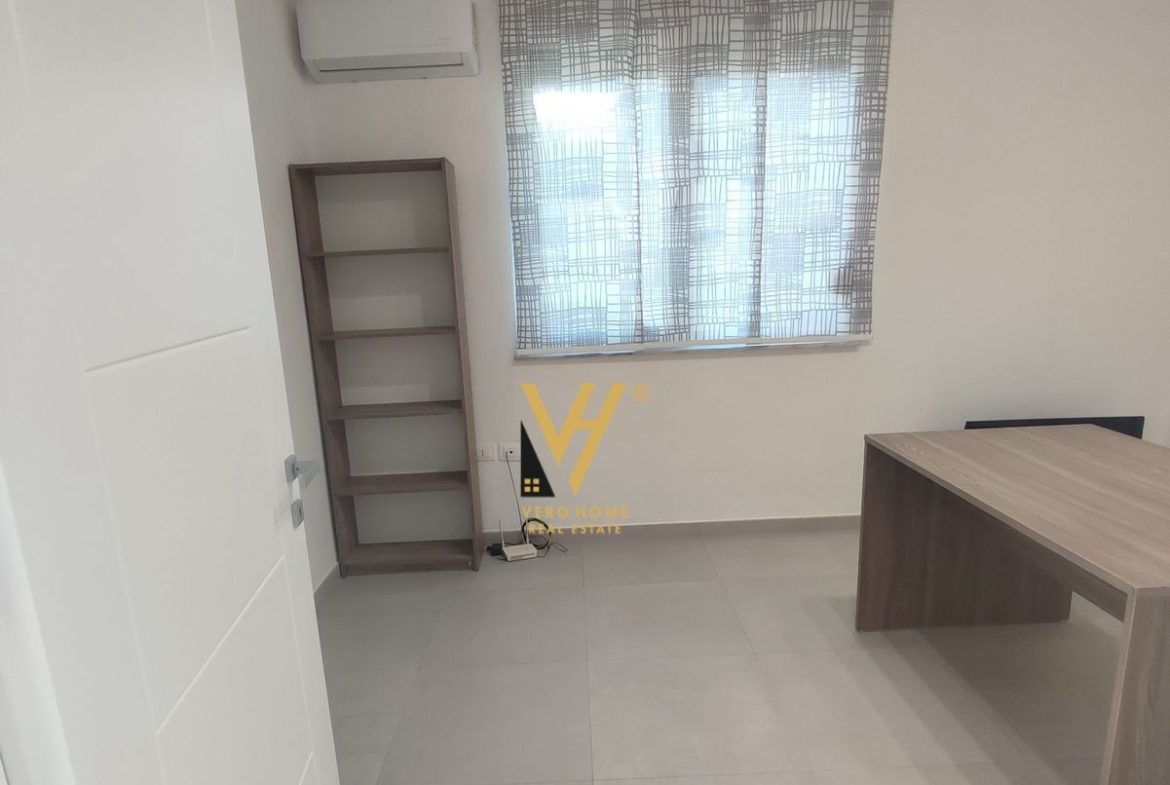 ZYRE 80M2 TE RR. MYSLYM SHYRI 700 EURO