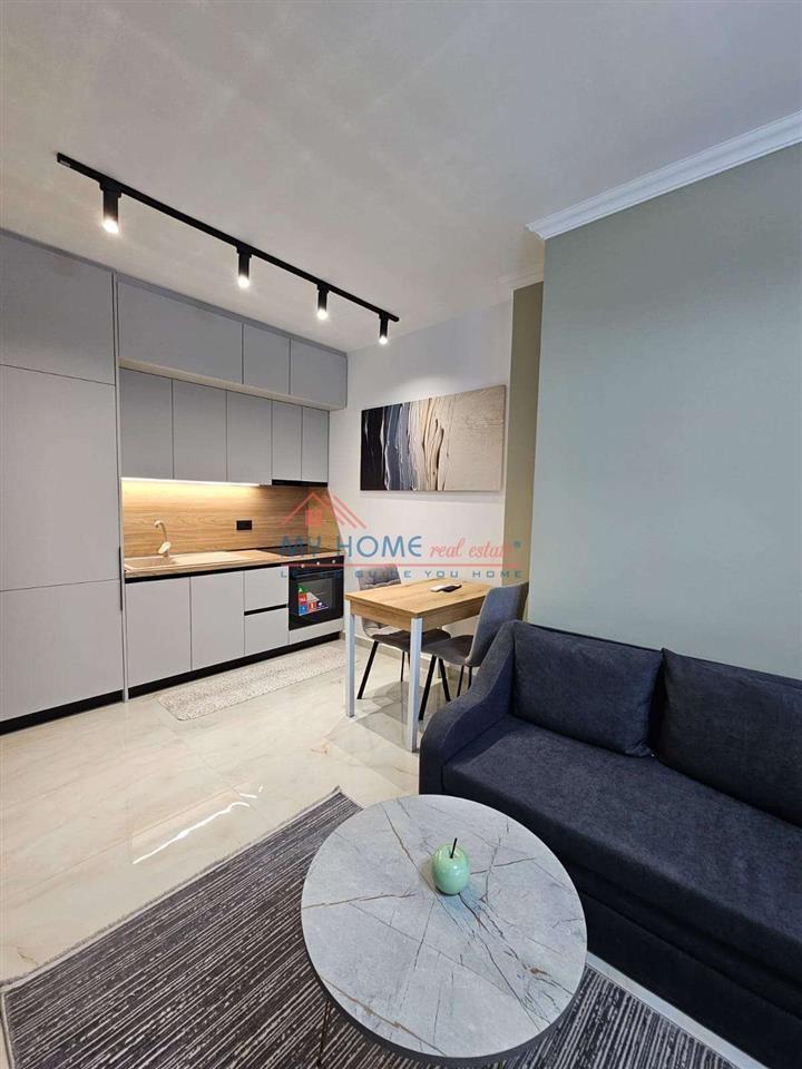 Garsoniere me qera 5 Maj ne Tirane