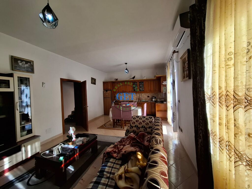 Shitet, Shtëpi 2-Katëshe, Spitall, Durrës