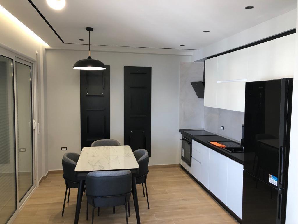 JEPET ME QERA APARTAMENT 1+1 PRANE TIKU & MATO