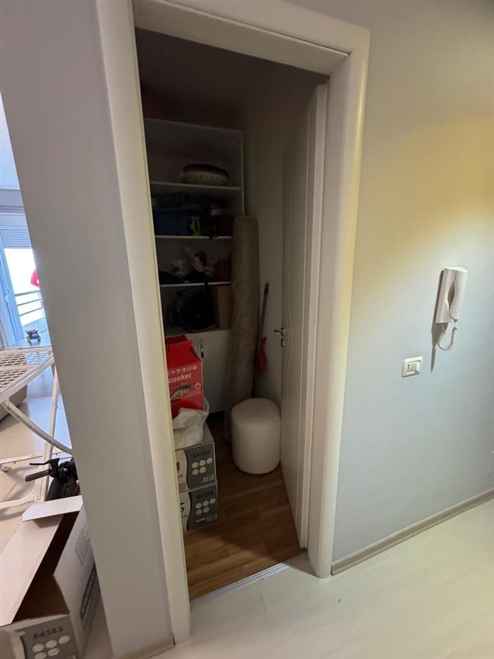 SHITET APARTAMENT 2+1+2 TE RRUGA E CIPAJVE
