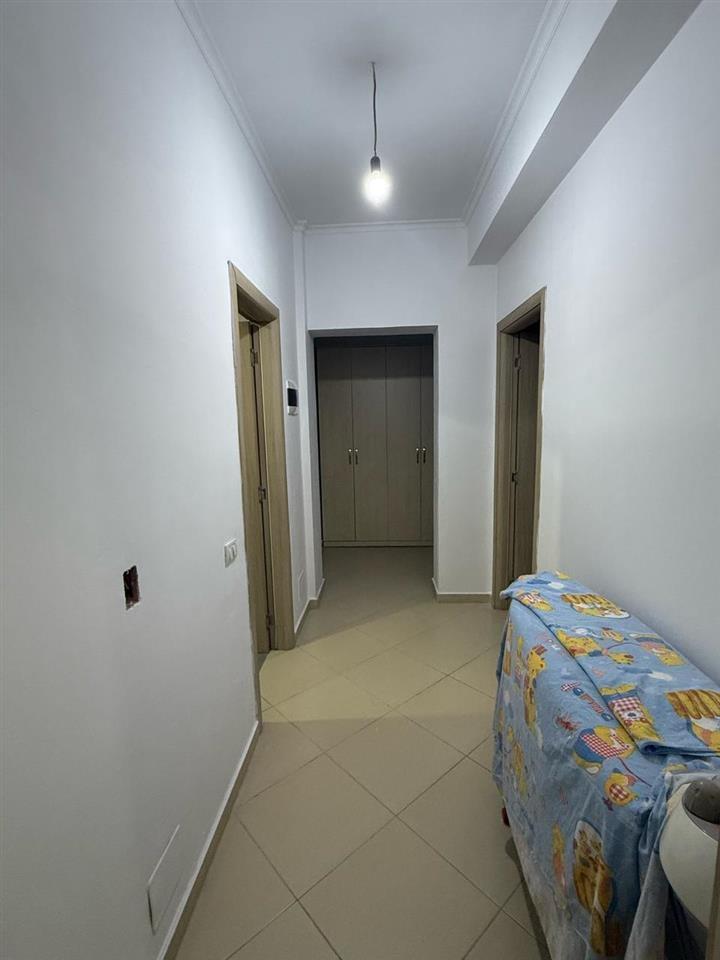 Ap 1+1 me qera i mobiluar Tirana Golden Park