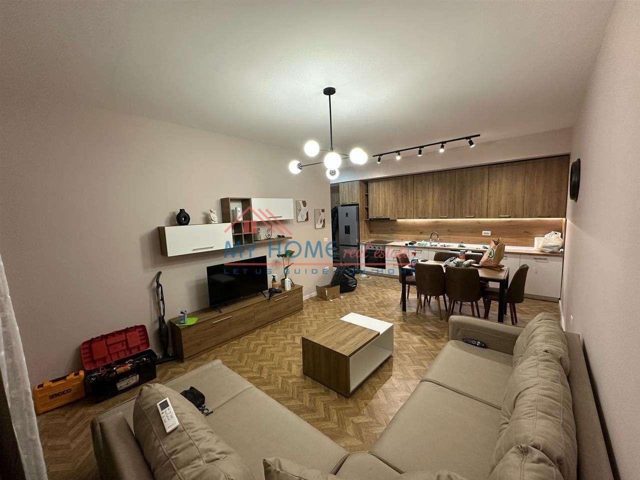 Apartament 1+1 Me Qira Fusha e Aviacionit Tirane
