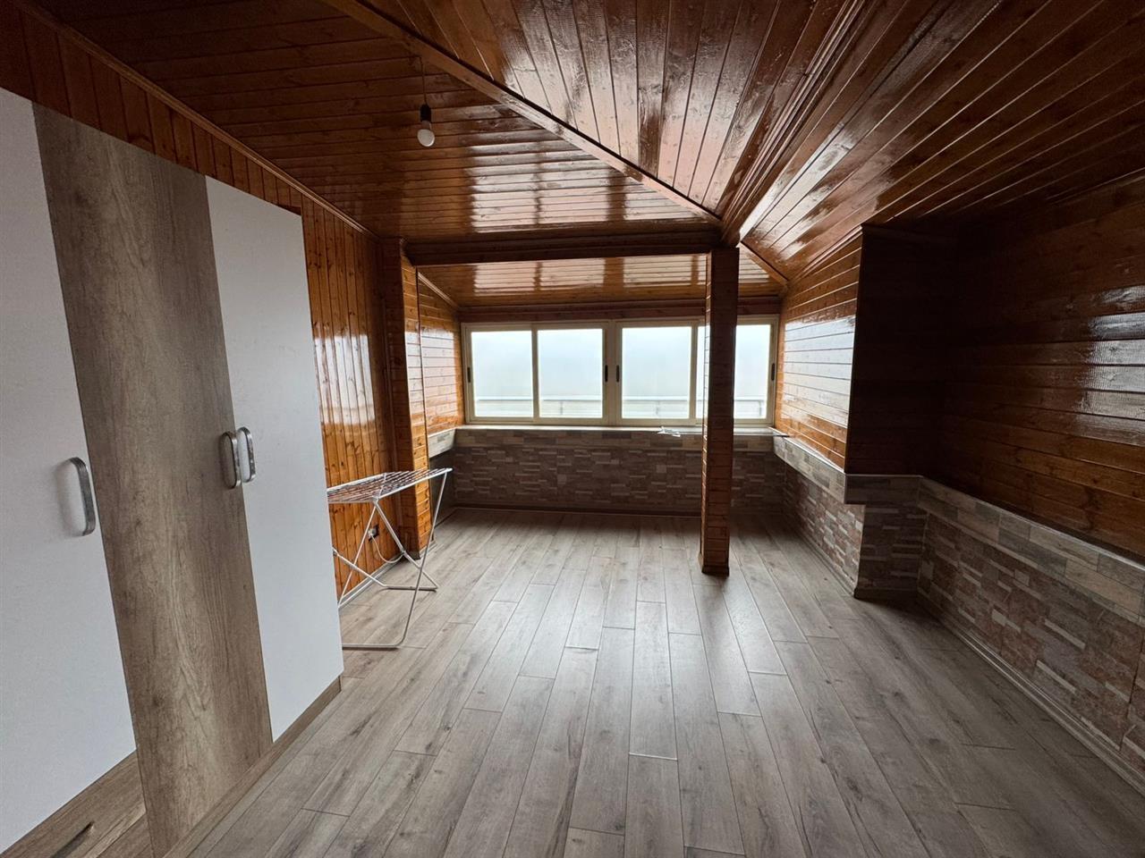 Kavaje,papafingo 3+1 +verande te bollshme,rruga “Kavaljon”.