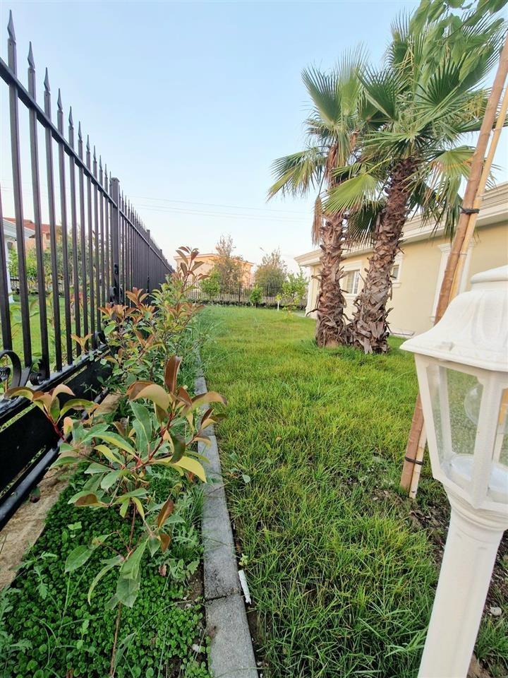 Kavaje,Vila te reja luksoze ,5 km nga bregdeti Qerretit .