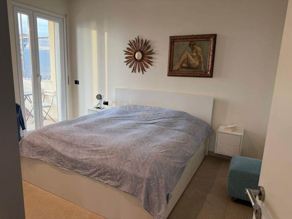 SHITET SUPER APARTAMENT LUKSOZ TEK VILA E ZOGUT! (+GARAZH)