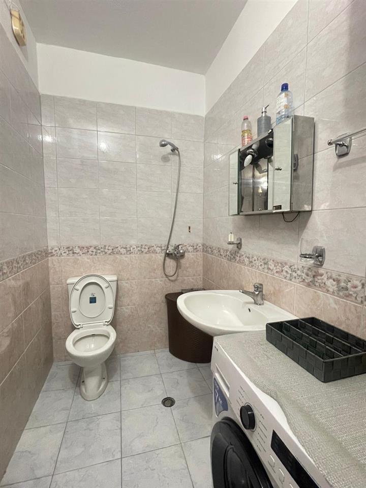 jepet me qera apartament