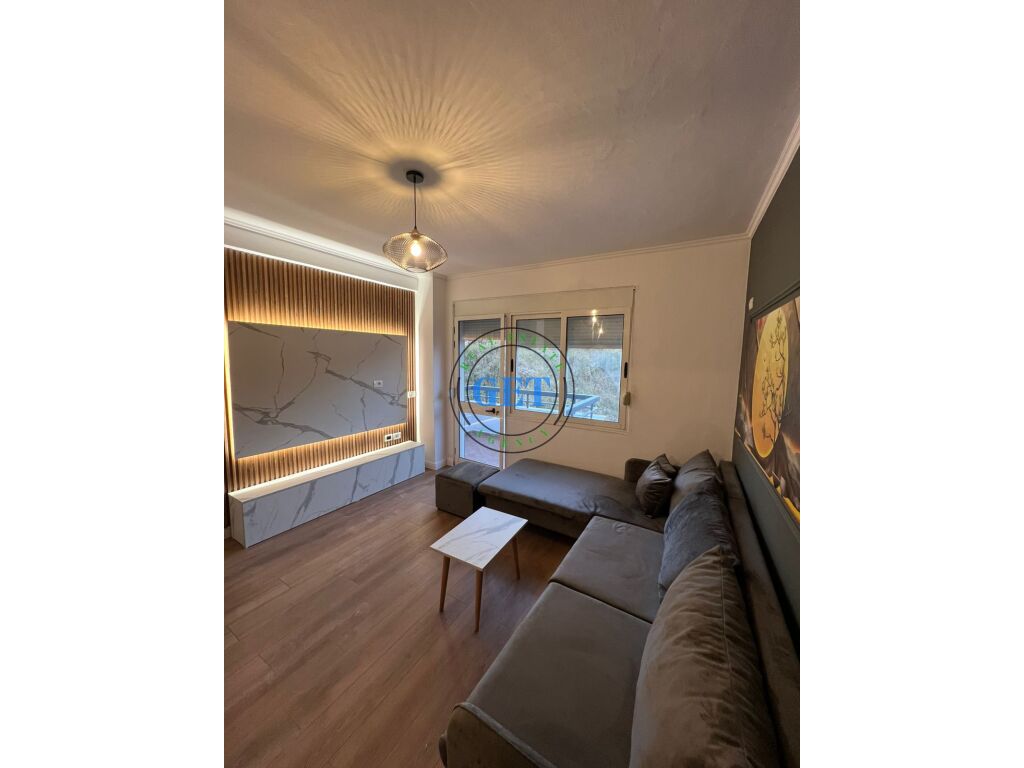 Shitet, Apartament 1+1,Shembi Kavajes, Durres.