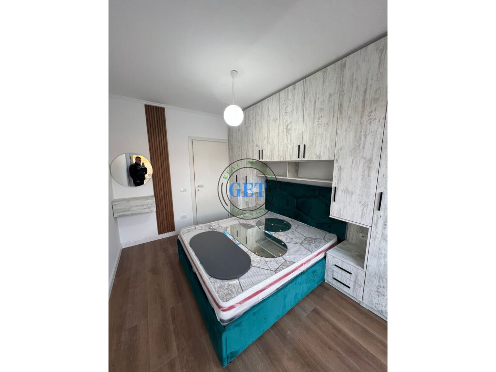 Shitet, Apartament 1+1,Shembi Kavajes, Durres.