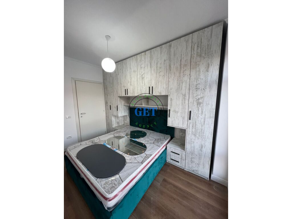 Shitet, Apartament 1+1,Shembi Kavajes, Durres.