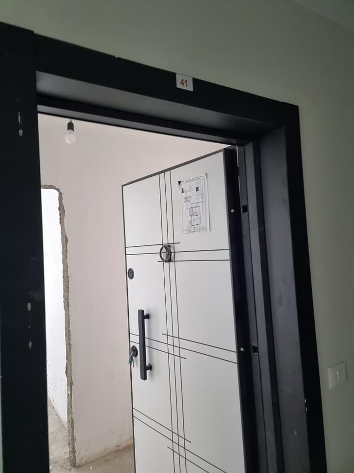 SHENGJIN – Apartament ne Residence te re, afer Detit, Kune