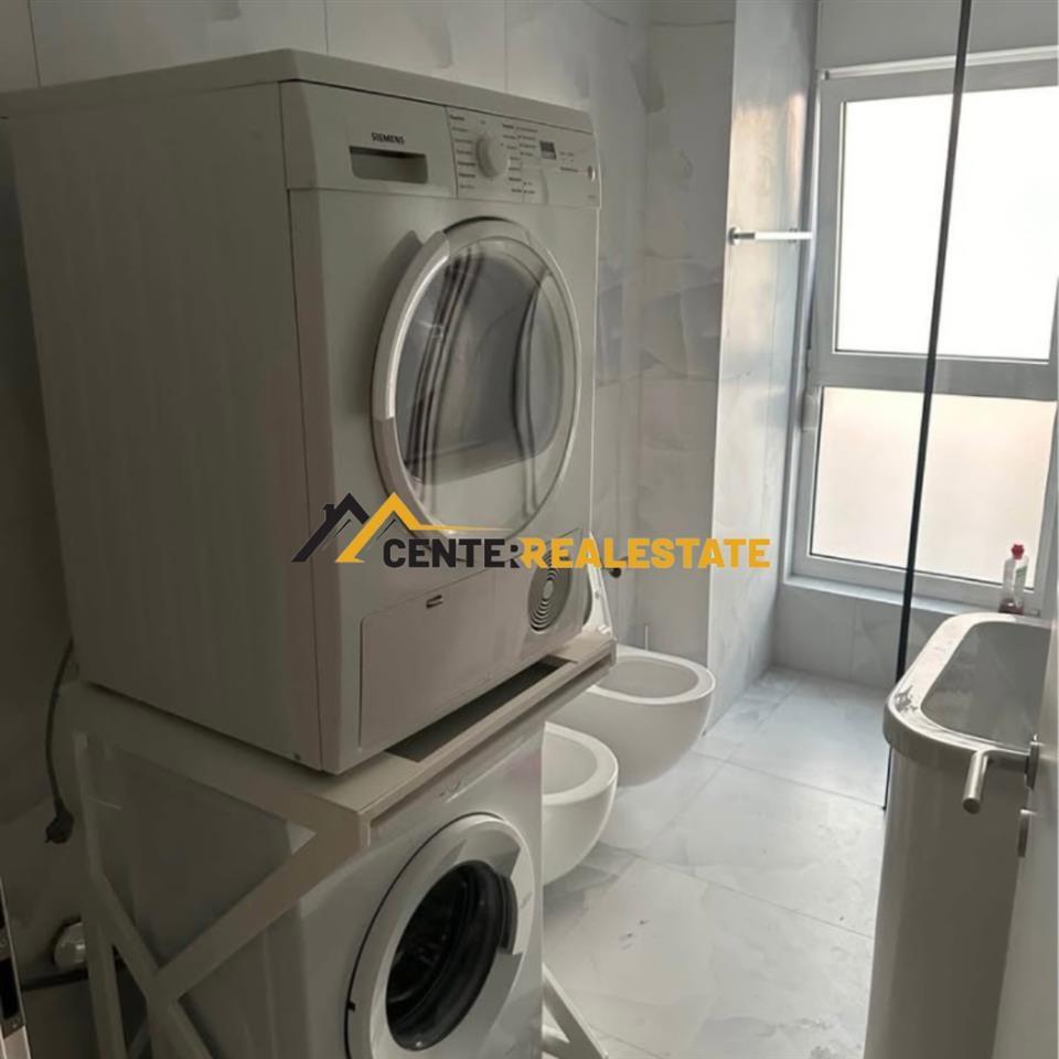 JEPET ME QIRA APARTAMENT 1+1 TEK ALI DEMI, TIRANË.