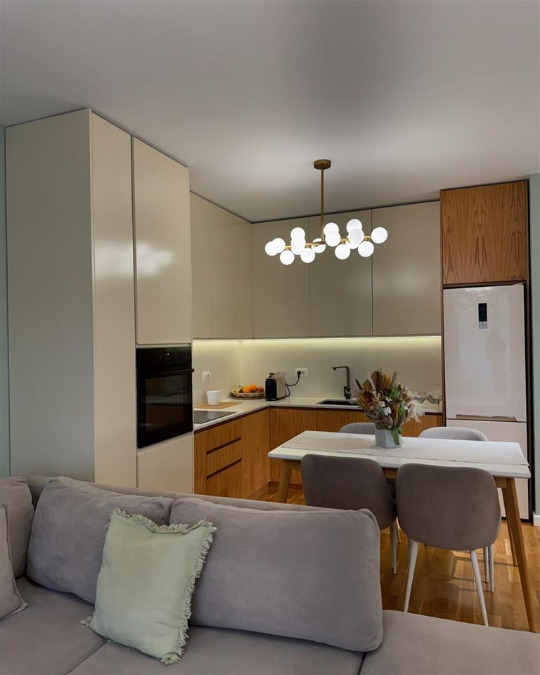 Jepet me qera apartment modern 1+1 i mobiluar