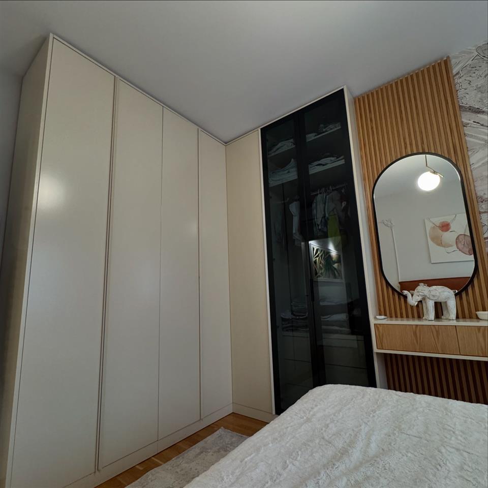 Jepet me qera apartment modern 1+1 i mobiluar