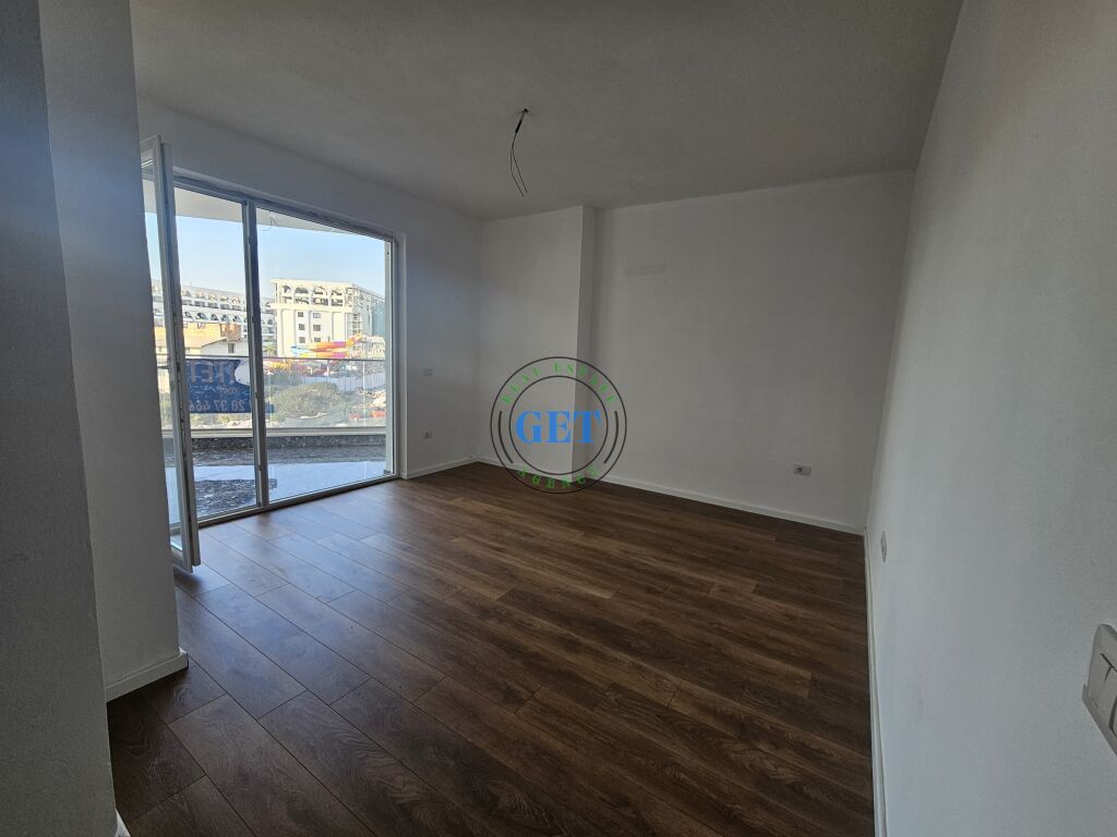 Shitet, Apartament 1+1, Golem, Durres
