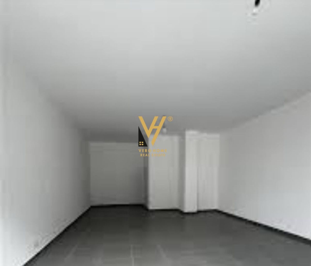 DYQAN 55 M2 ME QERA TE ALI DEMI 70.000 LEKE