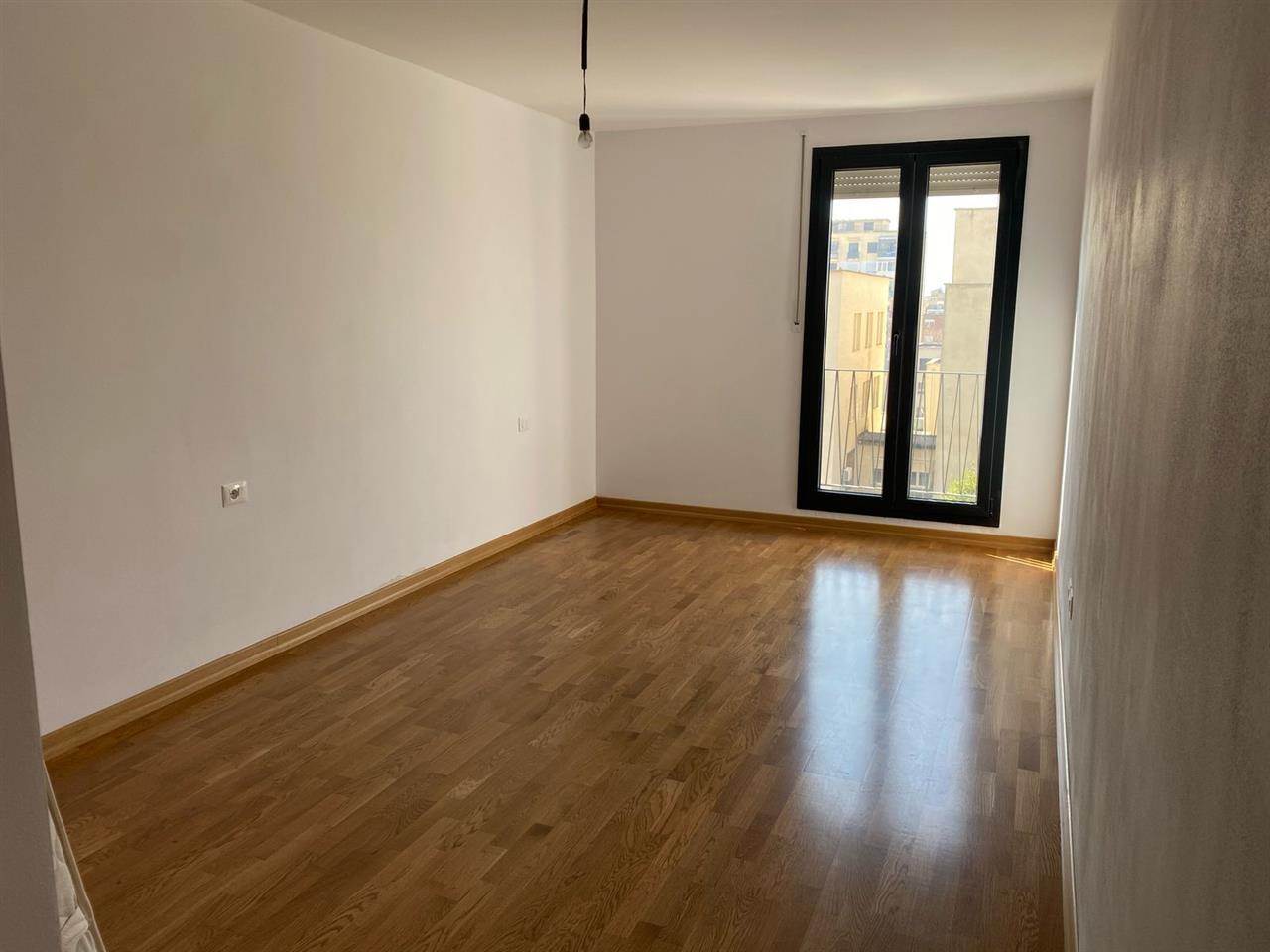 Qera Apartament 2+1+2 , Kompleksi Zirkon , Tirane